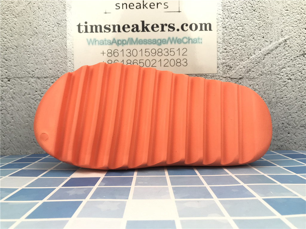 Free Shipping Yeezy Slide Adults Orange GZ0953